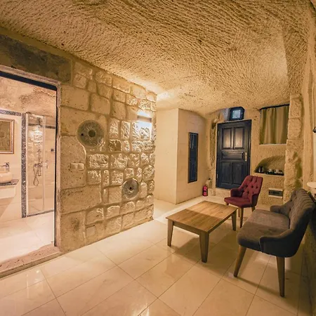 Limon Cave House *